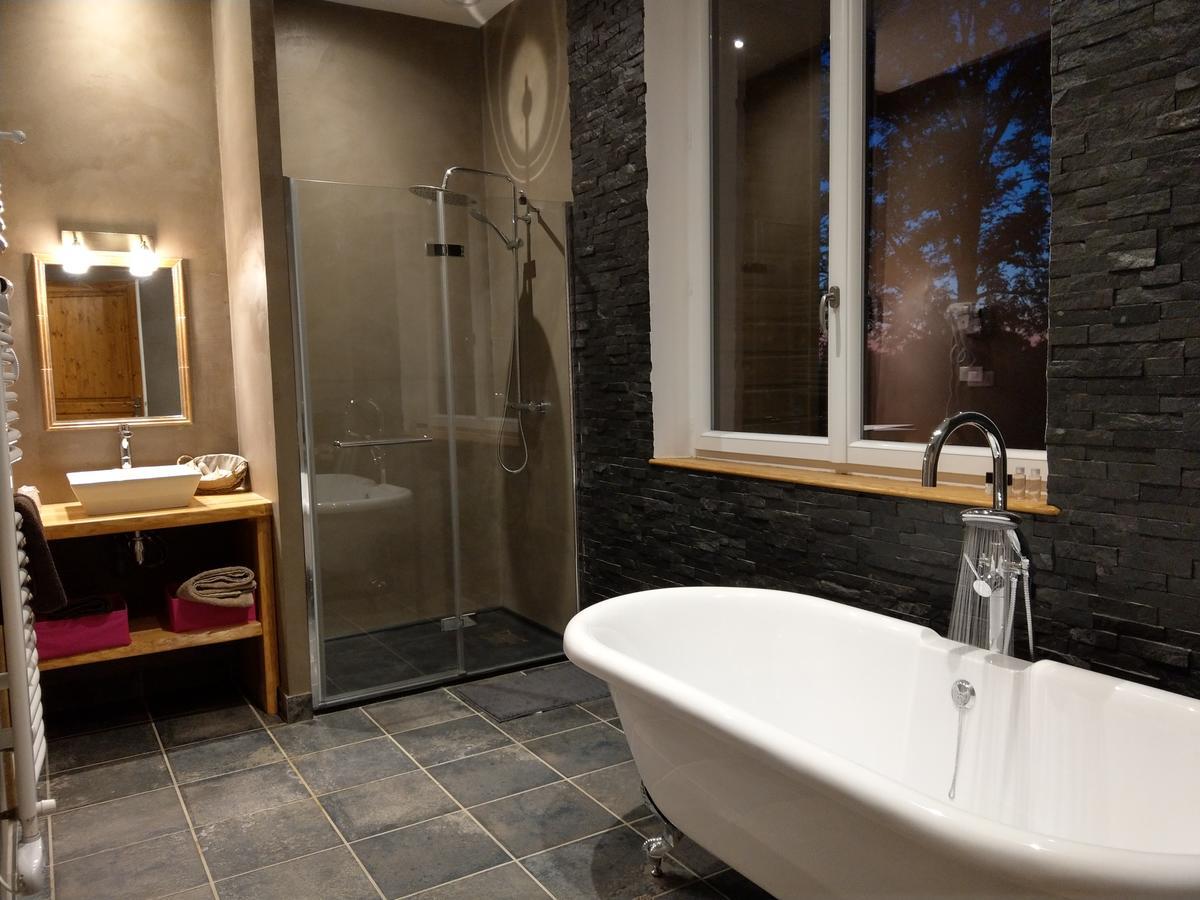 Auzelles Les Chambres D'Hotes De La Frissonnette מראה חיצוני תמונה