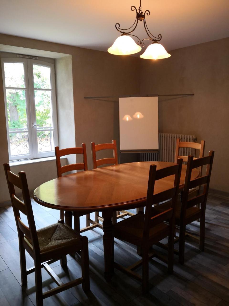 Auzelles Les Chambres D'Hotes De La Frissonnette מראה חיצוני תמונה