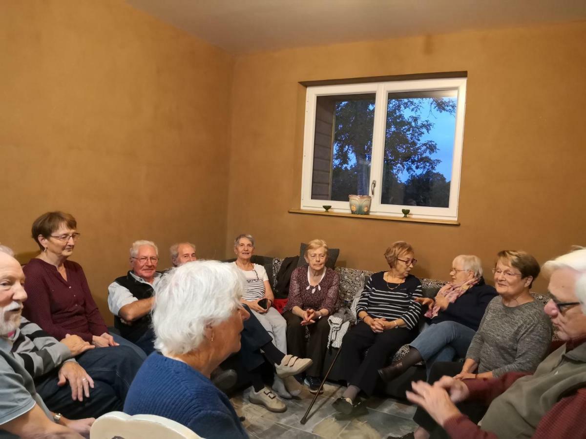 Auzelles Les Chambres D'Hotes De La Frissonnette מראה חיצוני תמונה