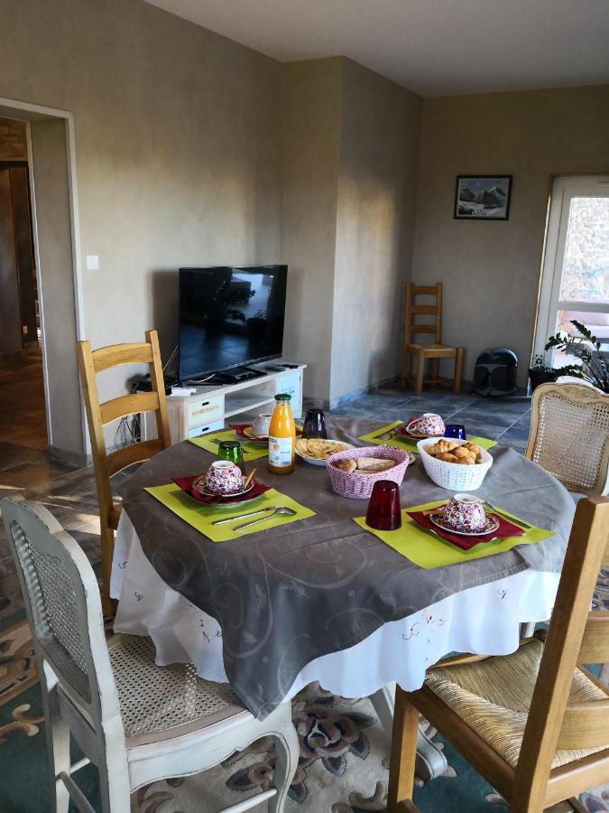 Auzelles Les Chambres D'Hotes De La Frissonnette מראה חיצוני תמונה